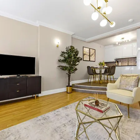 Central Charm: Stylish & Comfy 2Br Flat In Central Londen Buitenkant foto